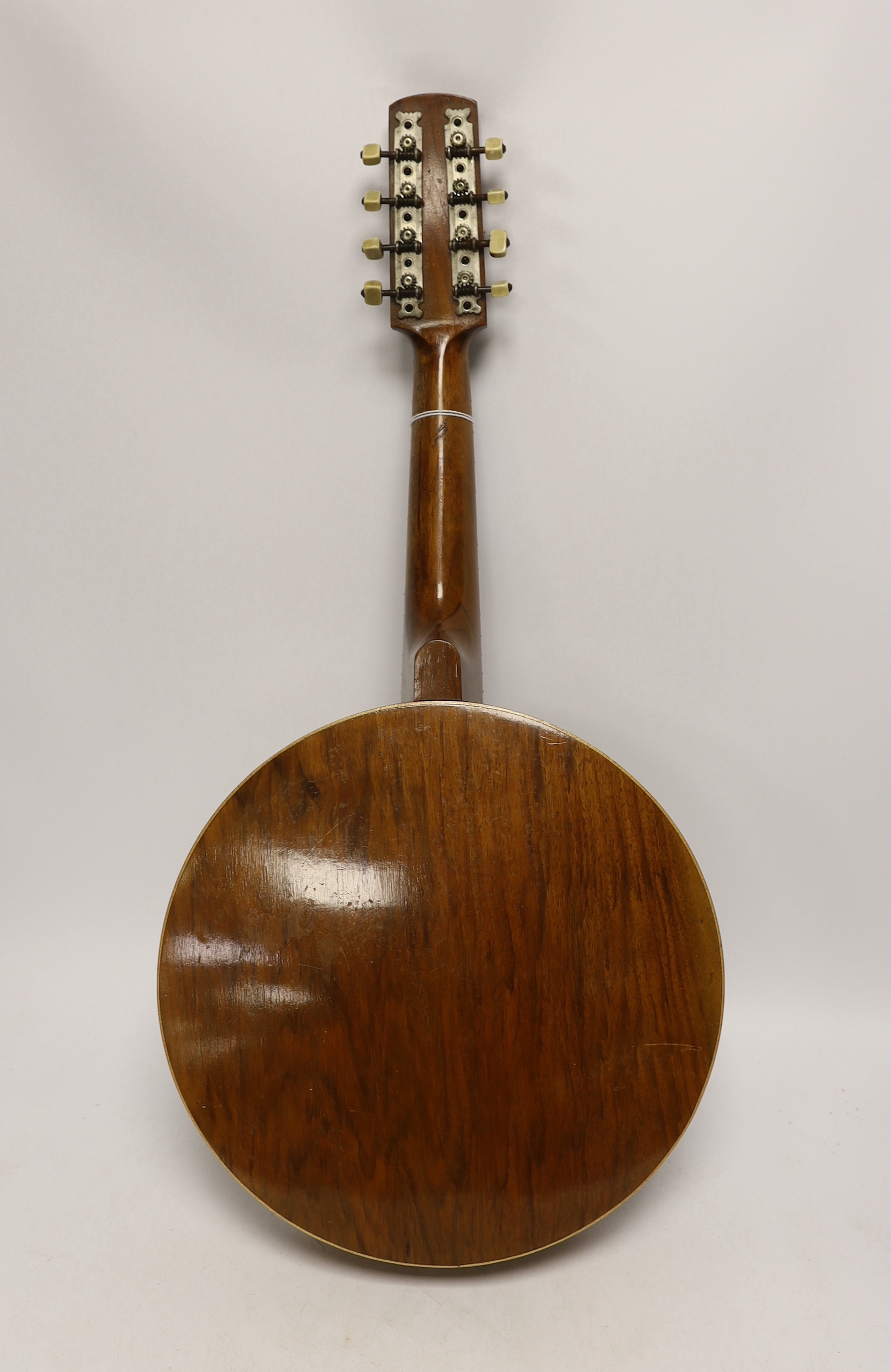 A banjo ukelele, Windsor model 4, 60cm long in a hard case